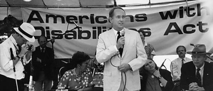 Dick Thornburgh speaking in front of crowd